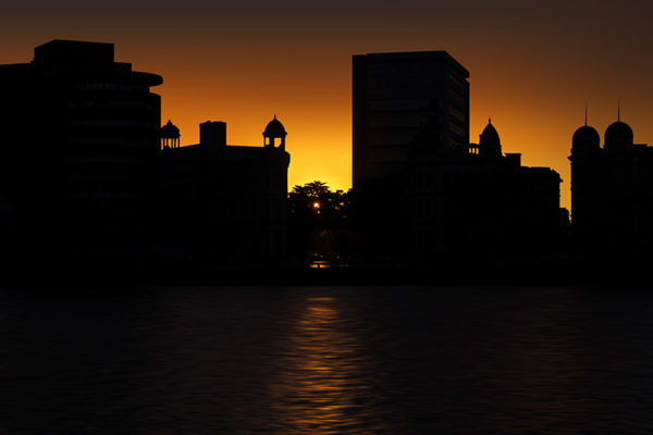 quadros decorativo fine art surreal por do sol no marco zero do recife